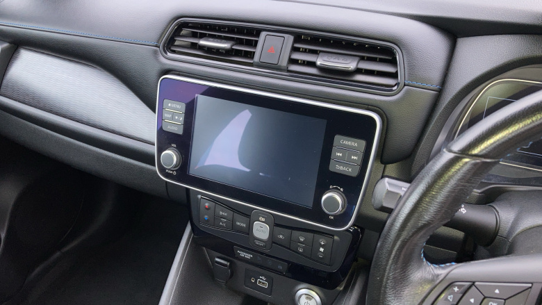 Nissan LEAF 110kW Acenta 40kWh 5dr Auto Electric Hatchback
